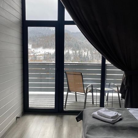 Prostir 65 Apartamento Slavske Exterior foto